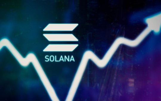 Solana Cools Slightly as Bitcoin and Ethereum See Prices Slump