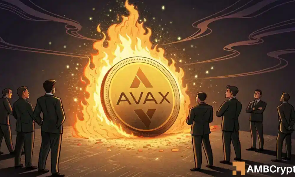 Avalanche: Retail Sells $821K in AVAX While Smart Investors Hold – What’s Next?