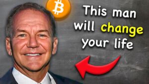 Billionaire Forecasts Crypto Will Skyrocket (Even Bigger Than the Internet in 1999)