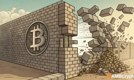 Bitcoin’s Fractal Predicts $45K by 2026, But Charts Disagree!