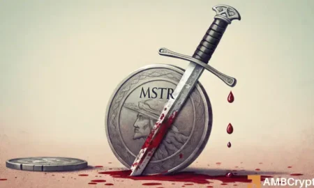 Bitcoin News: MSTR’s Q4 Losses Renew Concerns Over Potential BTC Flash Crashes