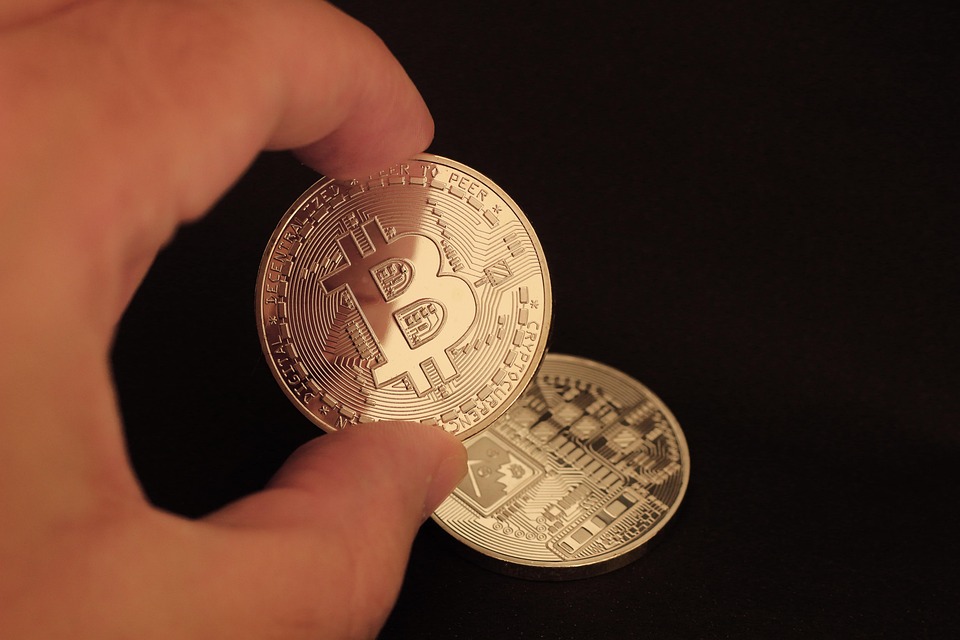Arthur Hayes Sells $22M in ETH, ENA and UNI Holdings