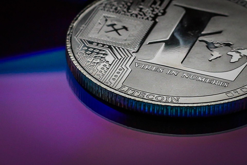 XLM Price Edges Up, but Stellar’s October Slide Lingers